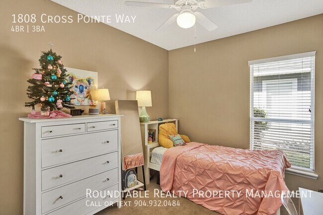 Building Photo - 1808 Cross Pointe Way