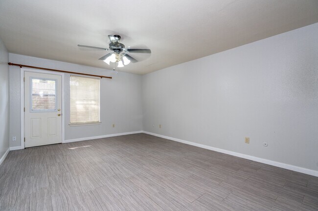 Building Photo - 8330 Silver Shadows Ln