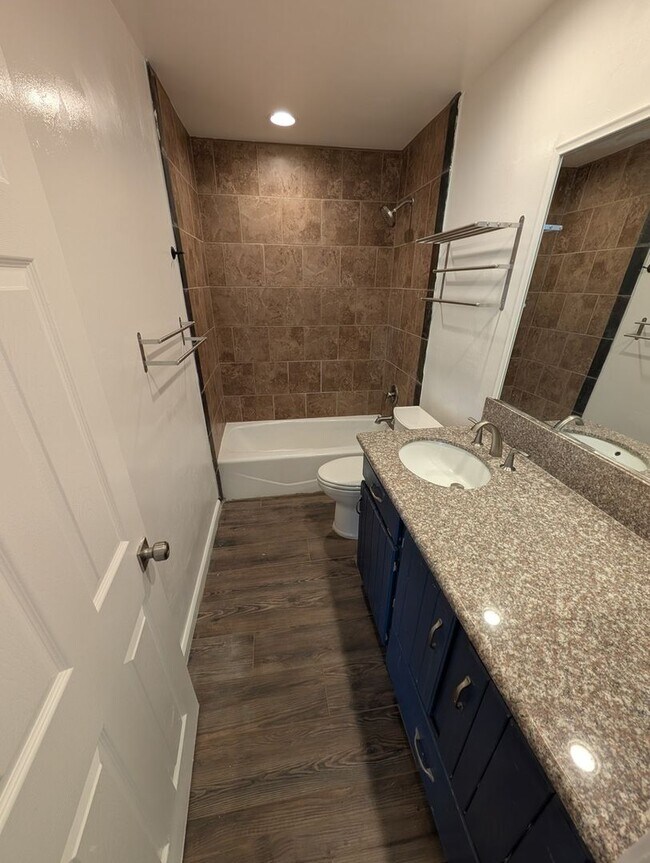 Building Photo - 8024 Tone Ln