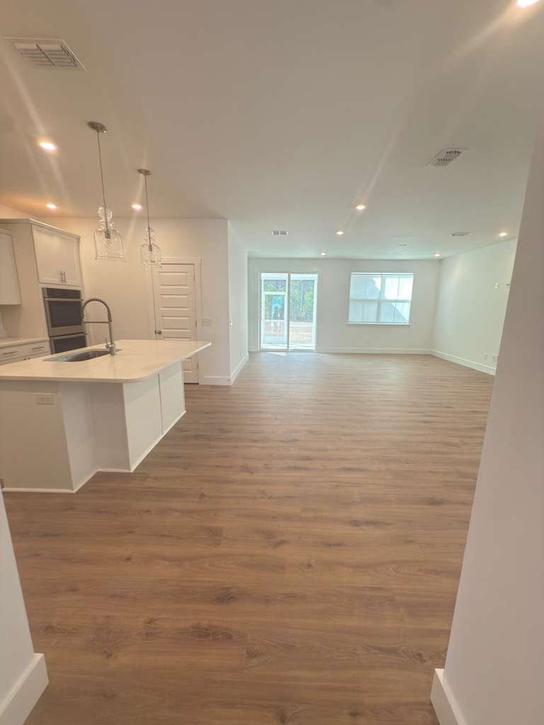 Building Photo - 25 Mainland Lakes Dr