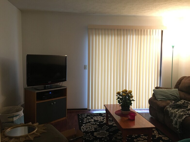 Building Photo - 5195 Cline Rd