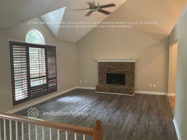 Building Photo - 7190 Farm House Ln
