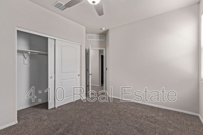 Building Photo - 2403 E Alida Trail