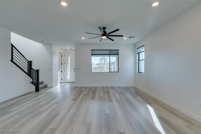 Building Photo - 11537 Cedar Shore Ave