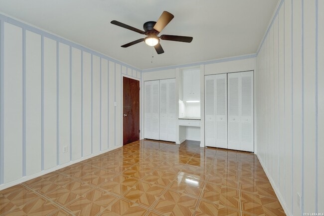 Building Photo - 146 Cardinal Dr