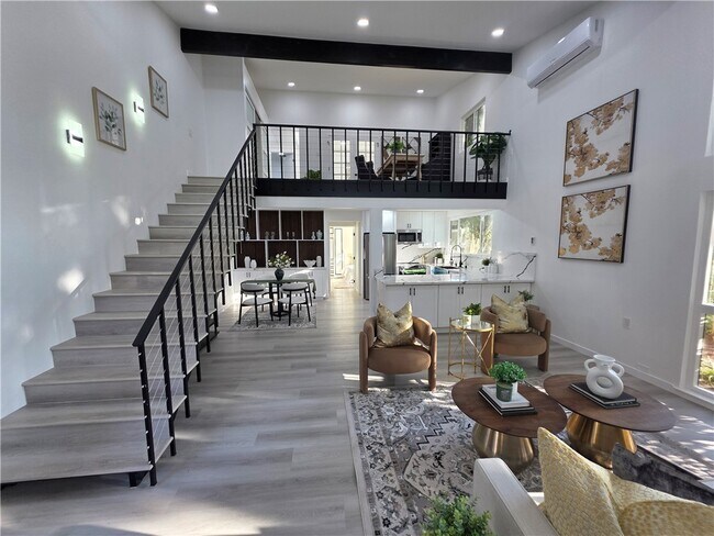 Building Photo - 347 Avenida Sevilla
