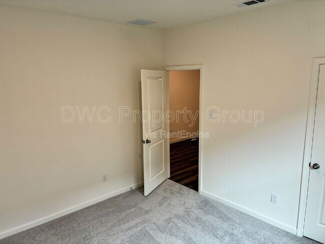 Building Photo - 1301 Payrone Rd