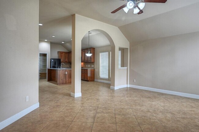 Building Photo - 4523 Long Creek Dr