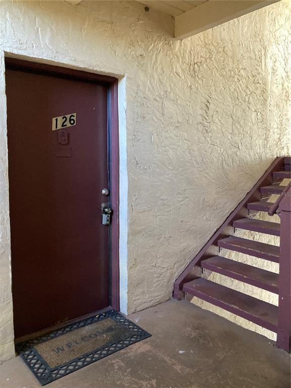 Building Photo - 3840 N Lake Dr