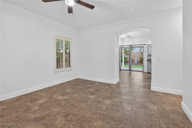 Building Photo - 133 Coronation Ave