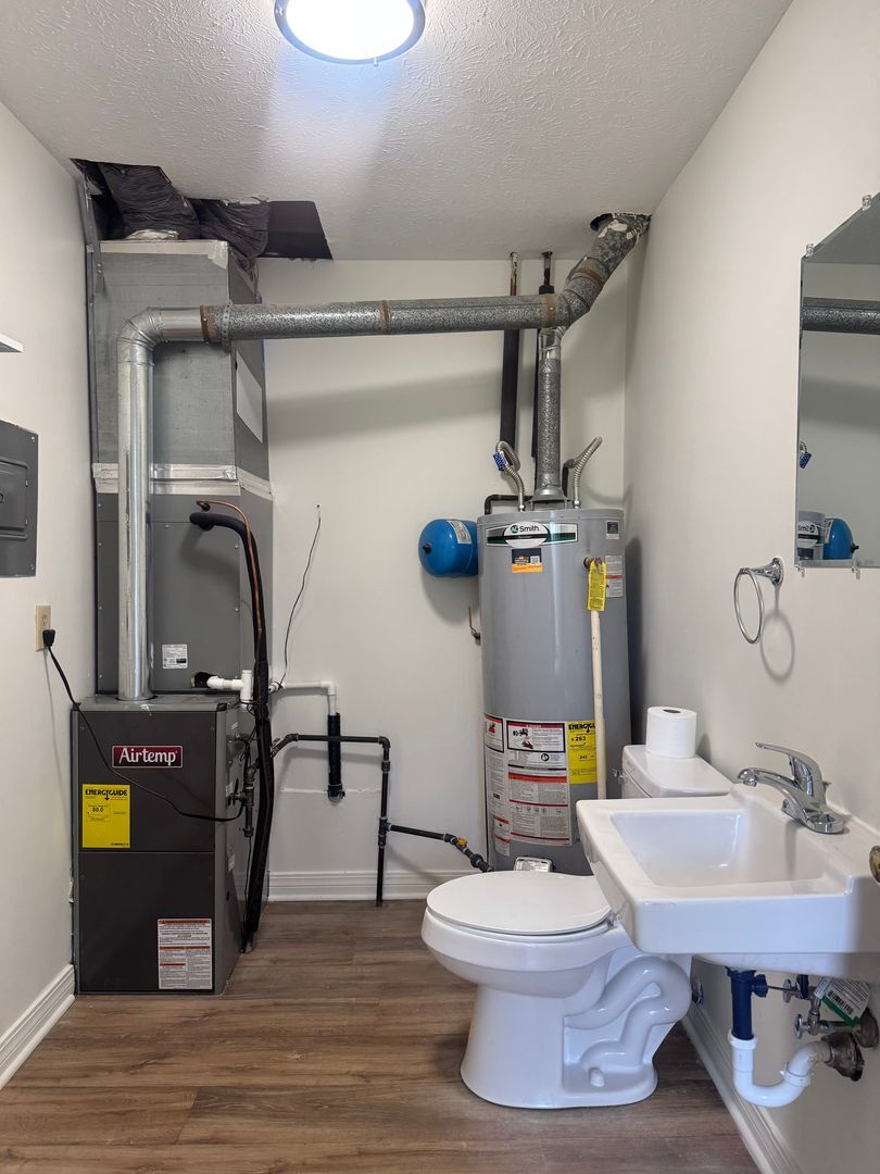 Building Photo - 114 Wildwood Dr