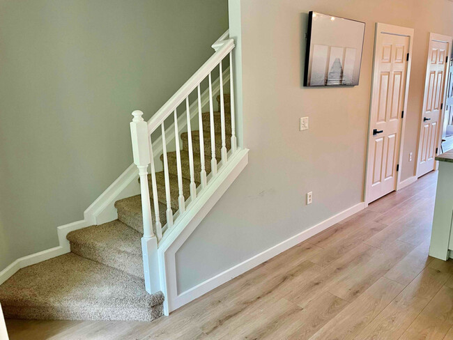 Building Photo - 8114 Summer Gate Ct