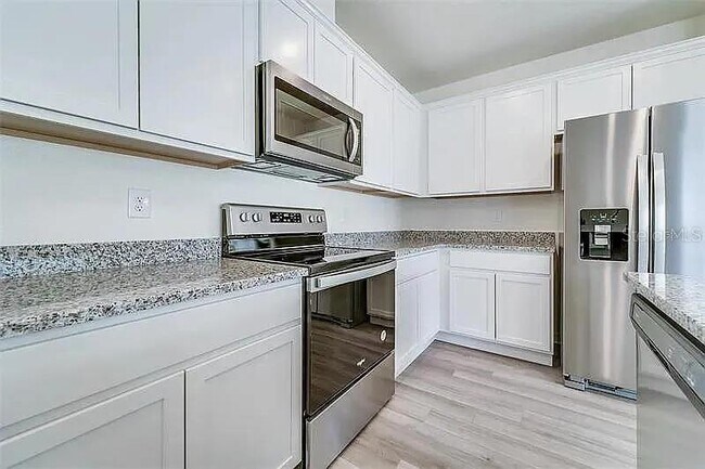 Building Photo - 2302 Carrabelle Wy