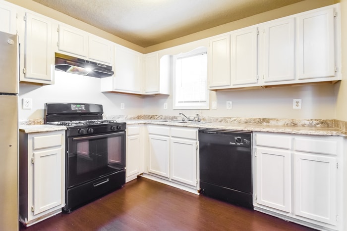 Building Photo - 2735 Dahlonega Trail