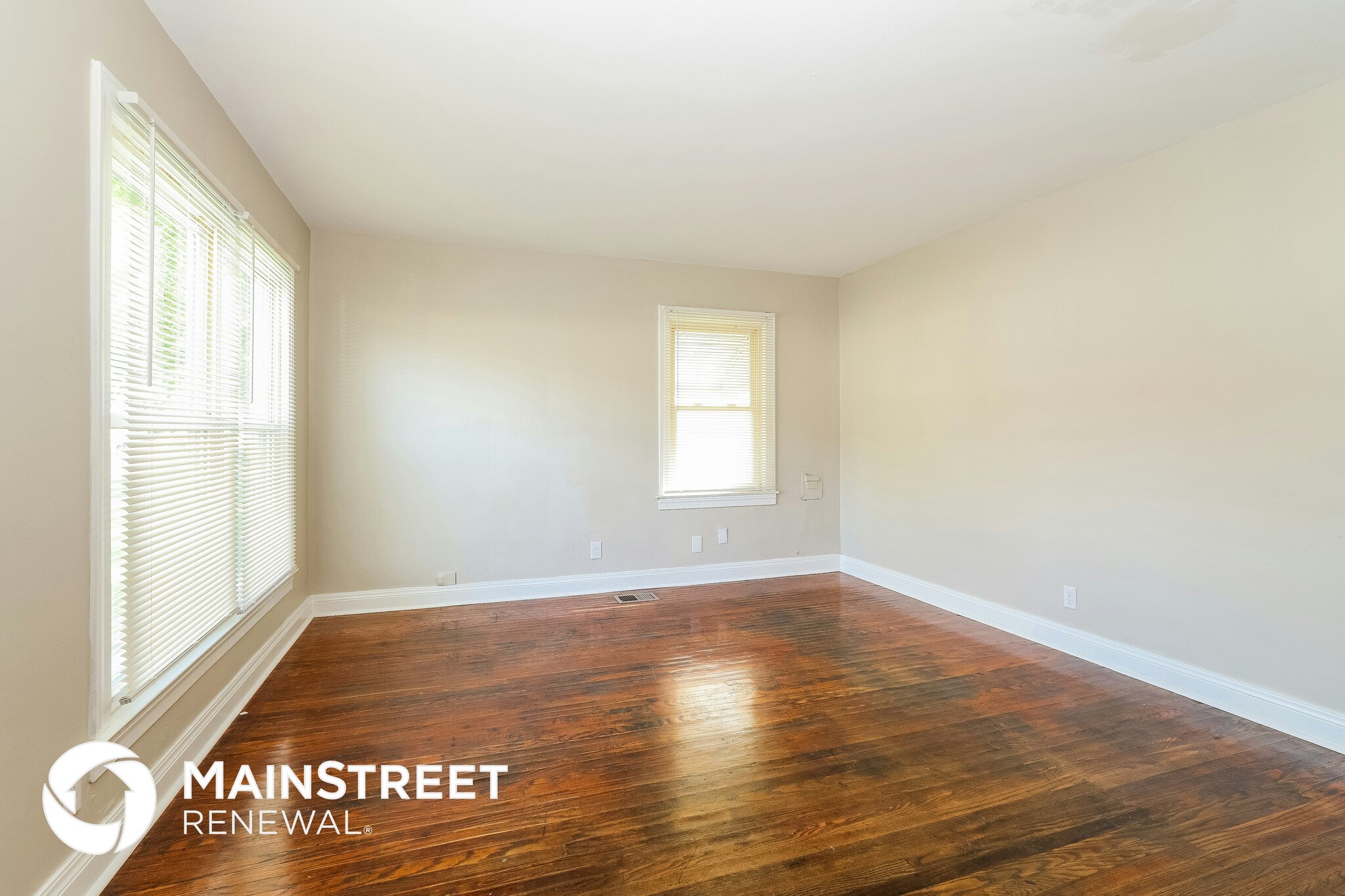 Building Photo - 2112 McCloskey Ave