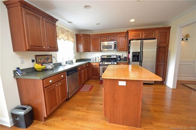 Building Photo - 23 Enrica Rita Way