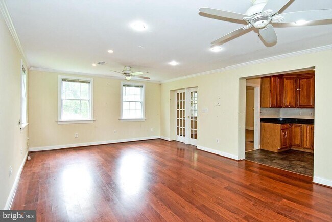 Building Photo - 2905 Boswell Ave