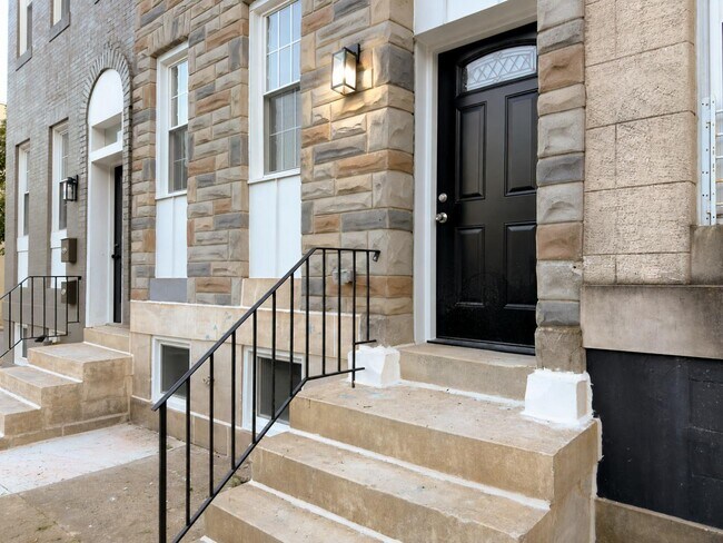 Building Photo - 1703 Edmondson Ave