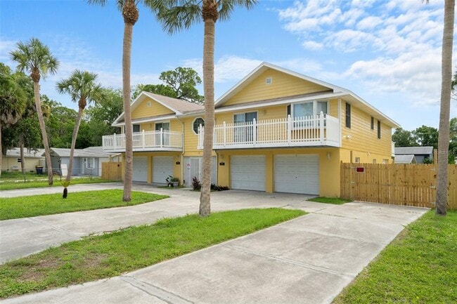 Building Photo - 8128 Papaya St