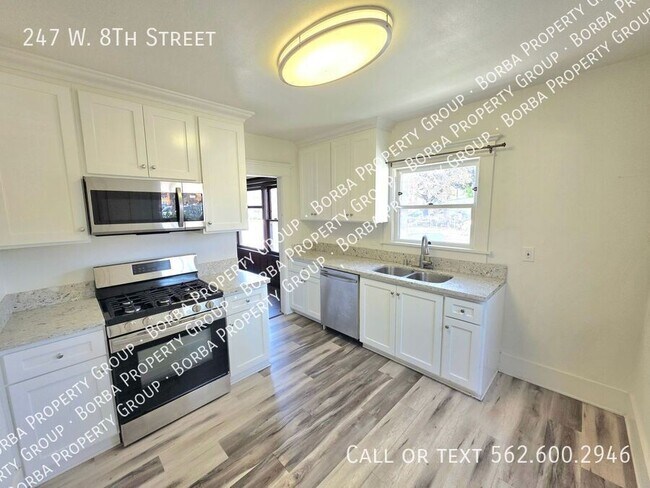 Primary Photo - 247 W 8th St