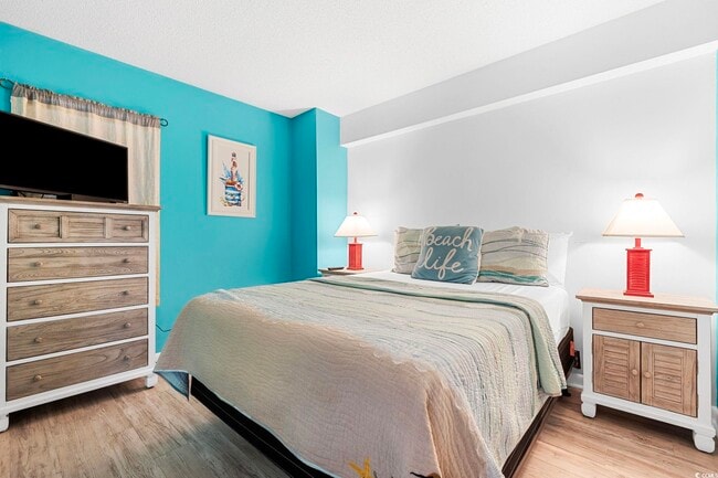 Building Photo - 4000 N Ocean Blvd