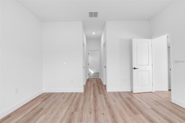 Building Photo - 4411 SW 172nd Street Rd