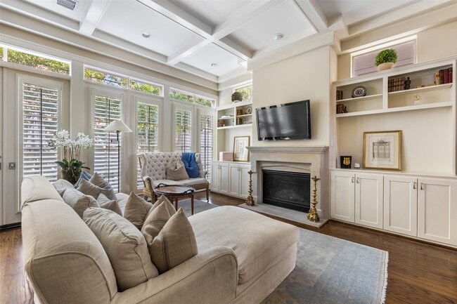 Building Photo - 1202 Wynden Commons Ln