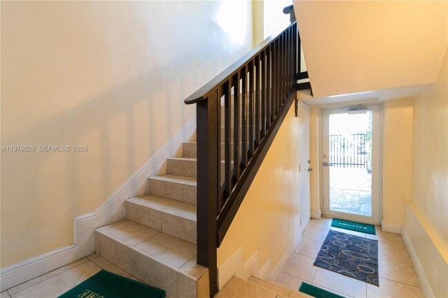 Building Photo - 5416 NE 1st Ct