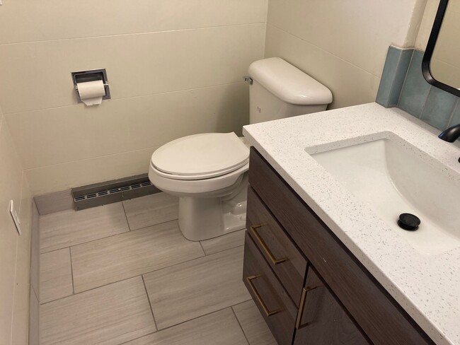 Building Photo - STATUS: HOLD- |R274B| $2295