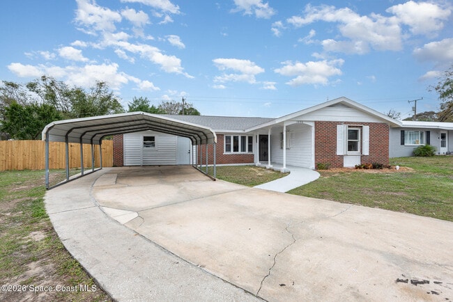 Building Photo - 1650 Leach Cir