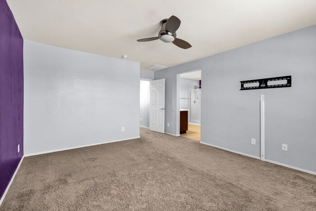 Building Photo - 5725 W Milada Dr