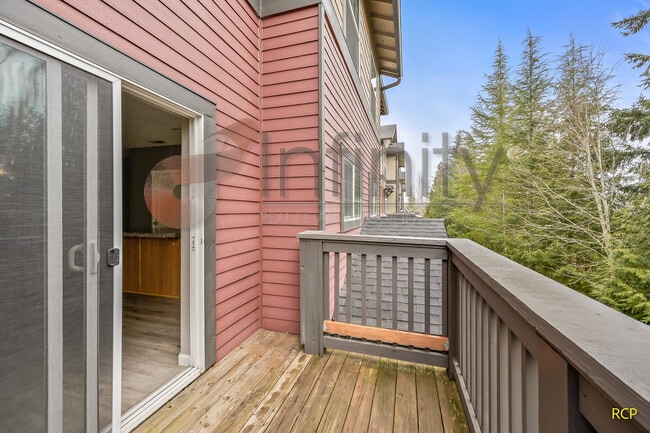 Building Photo - 22844 SW Forest Creek Dr