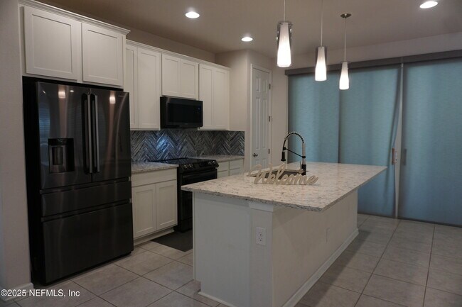 Building Photo - 2269 Lincoln Sendero Trail