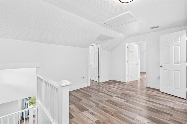 Building Photo - 2201 50th Ave N