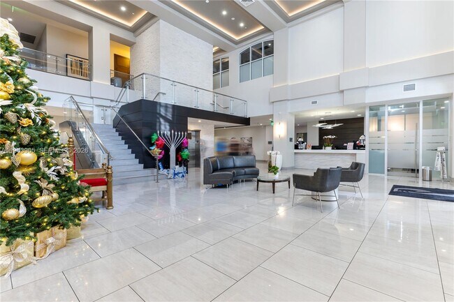 Building Photo - 21205 Yacht Club Dr