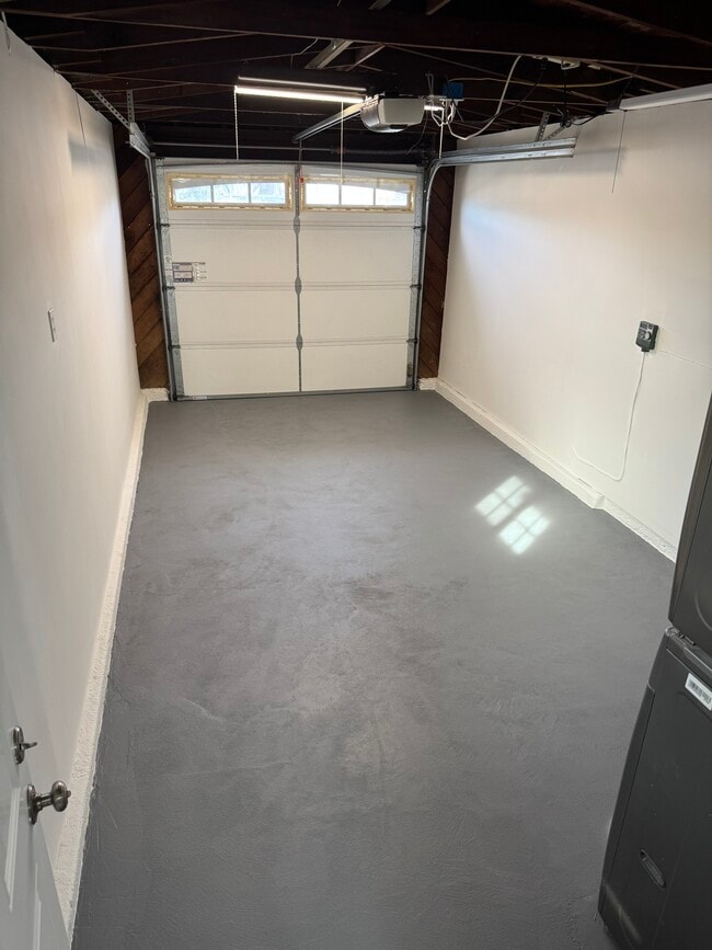 Building Photo - 3505 Idlewild Way