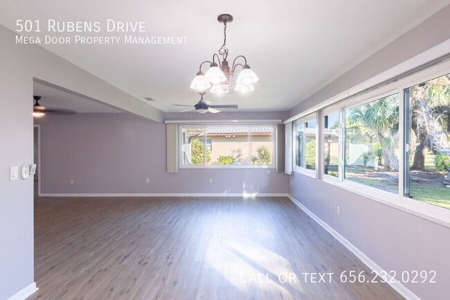 Building Photo - 501 Rubens Dr