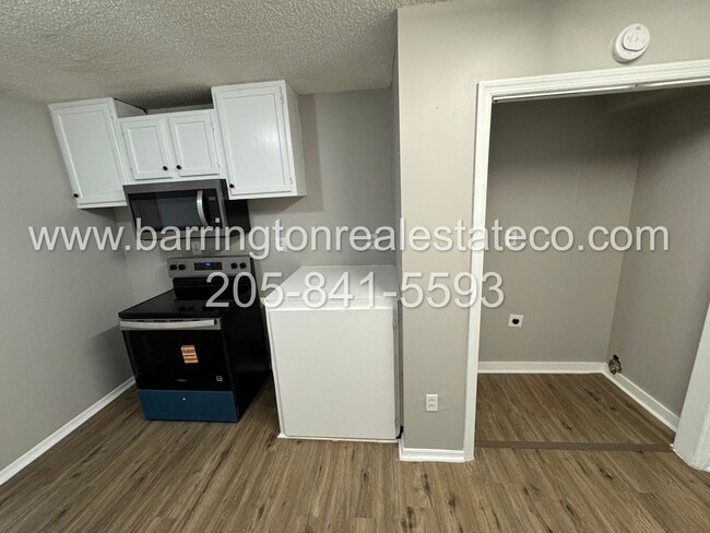 Building Photo - Birmingham/Southwest