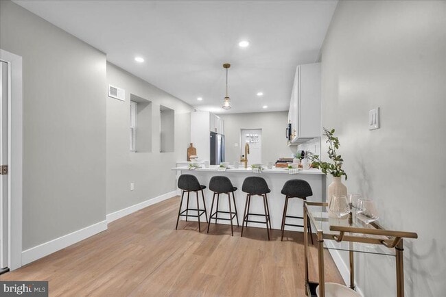 Building Photo - 1013 S 51st St