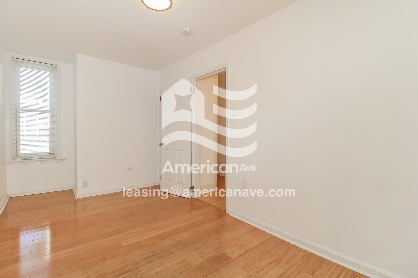 Building Photo - 234 N Hobart St