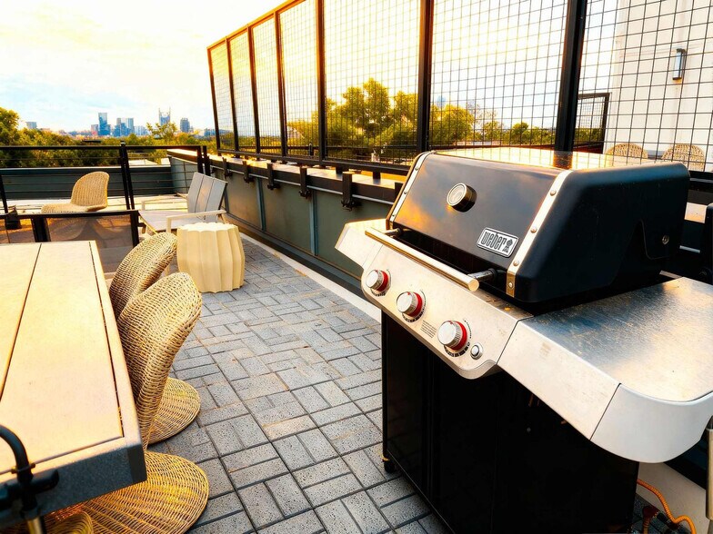 Building Photo - 113 Lucile St