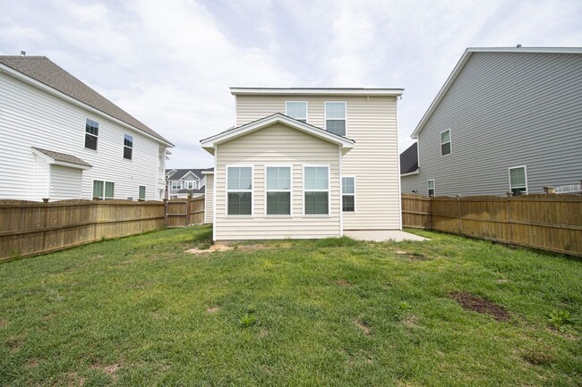 Building Photo - Beautiful 3bed/2 bath home in Ashcroft