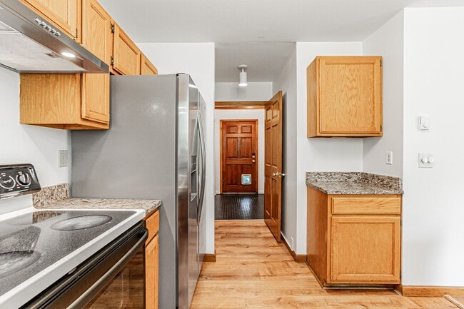 Building Photo - 3BD, 2.5BA Boulder Townhome with 2 Parking Spots