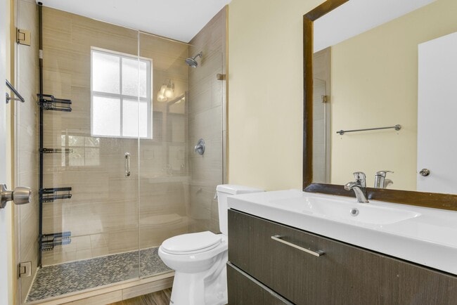 Building Photo - 6279 Island Way