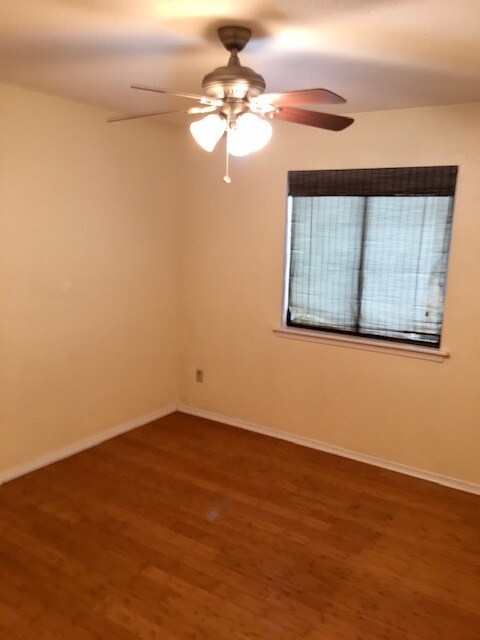 Building Photo - 7620 Kempton Park Dr