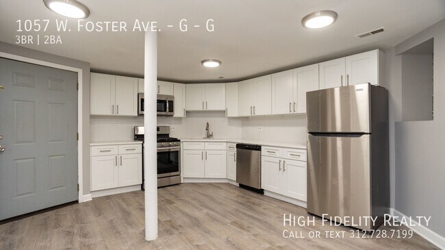 Building Photo - 1057 W Foster Ave
