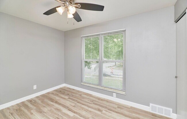 Building Photo - 11003 Fawnhaven Dr