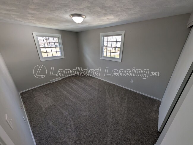 Building Photo - Fully Remodeled Split-Level Home in Amherst Schools