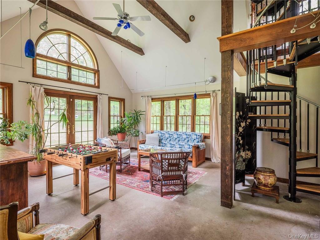 Building Photo - 74 Hilltop Rd