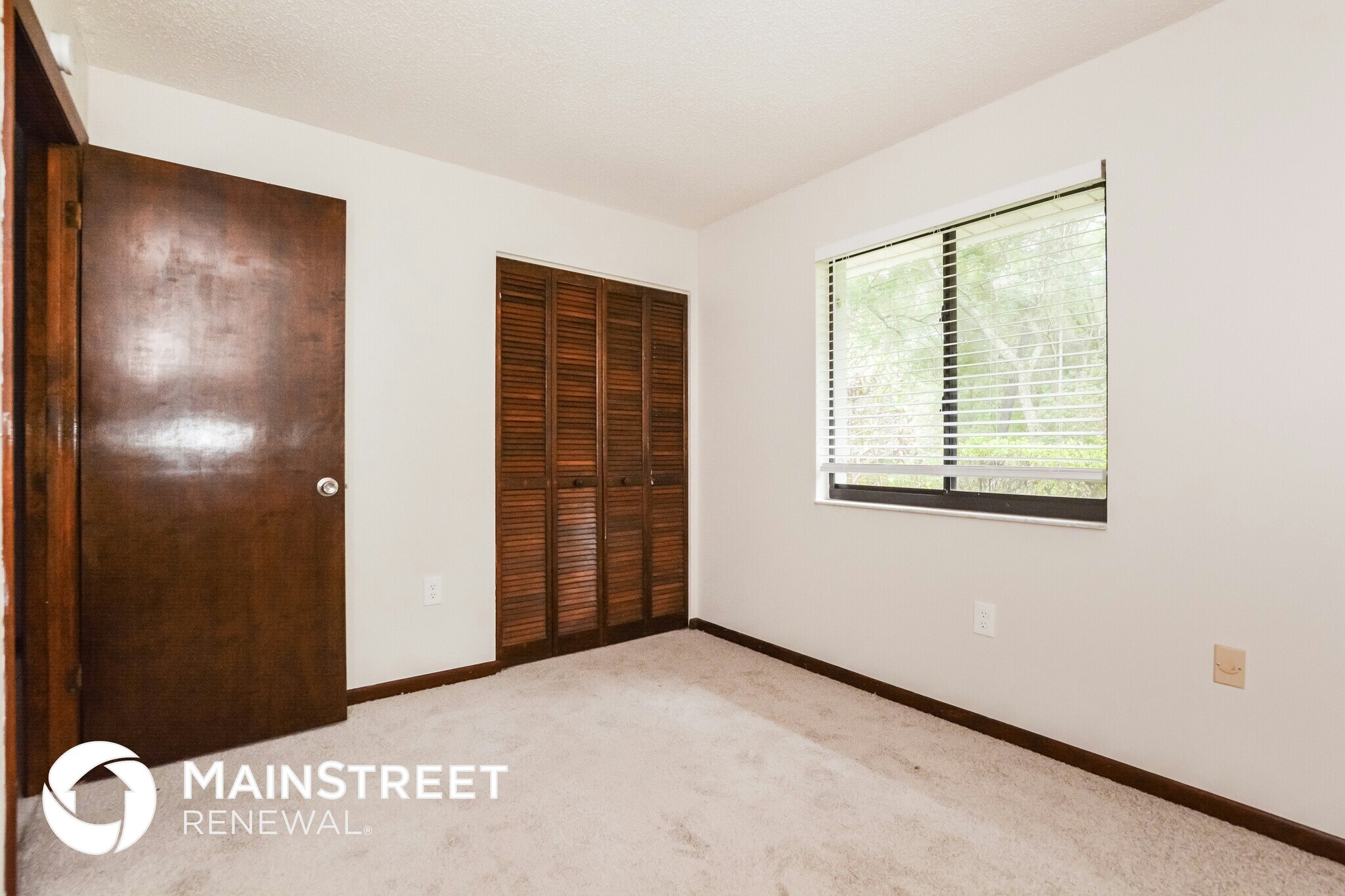 Building Photo - 4020 Park Ave